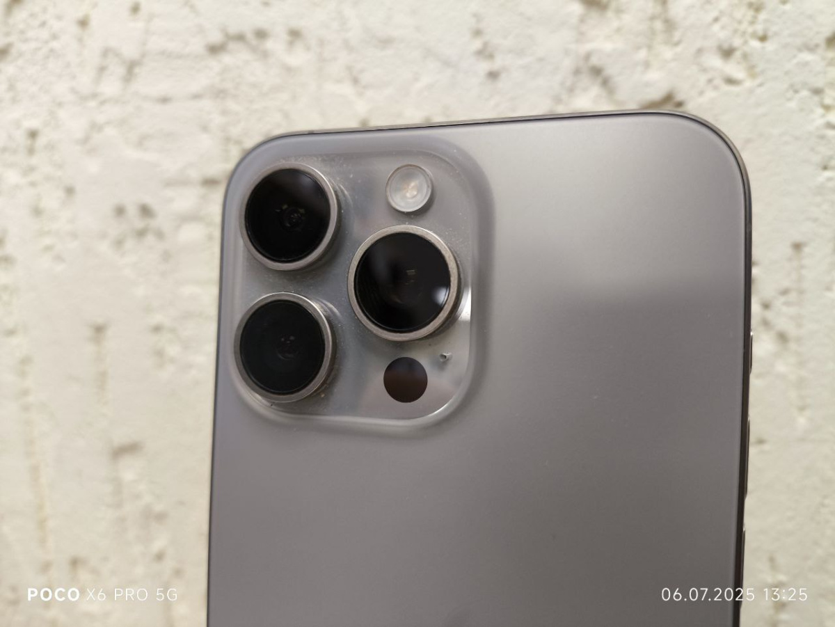 Смартфон Apple iPhone 15 Pro Max 256Gb