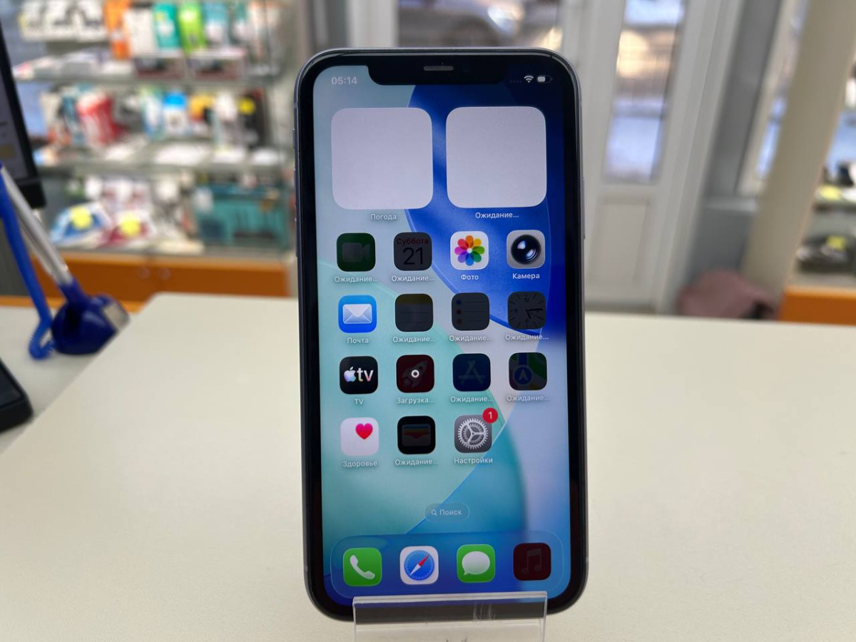 Смартфон Apple iPhone 11 64Gb