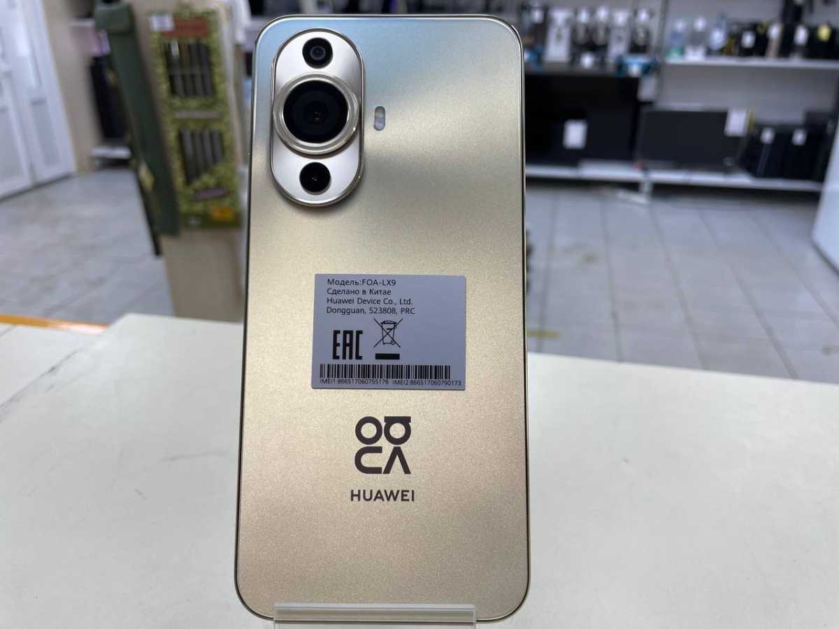 Смартфон Huawei Nova 11 8/256