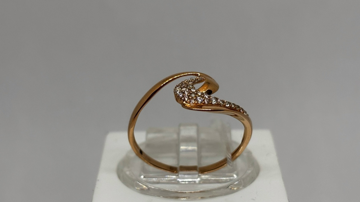 КОЛЬЦО С КАМНЯМИ (Au 585)