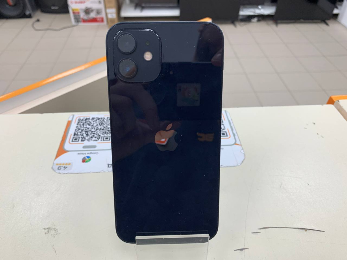Смартфон Apple iPhone 12 64Gb