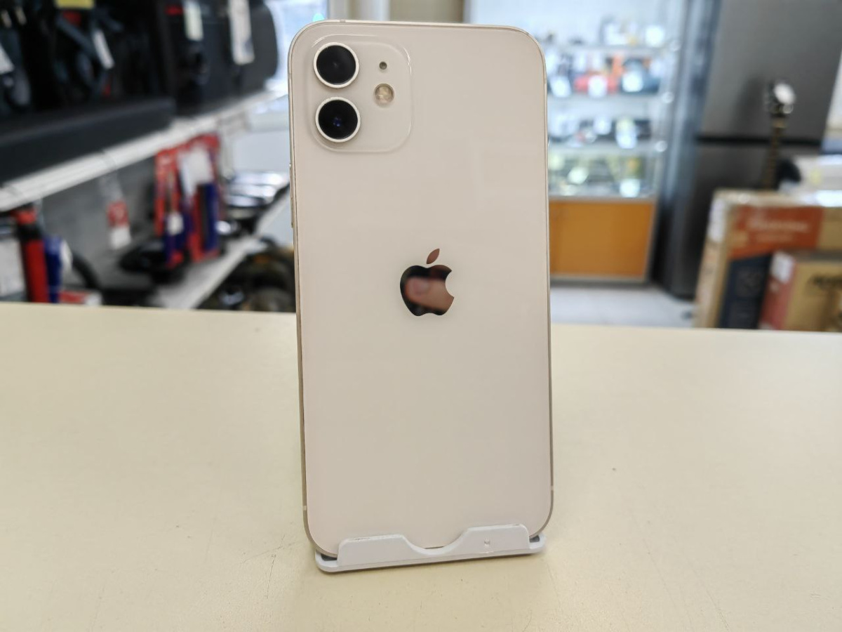 Смартфон Apple iPhone 12 128Gb