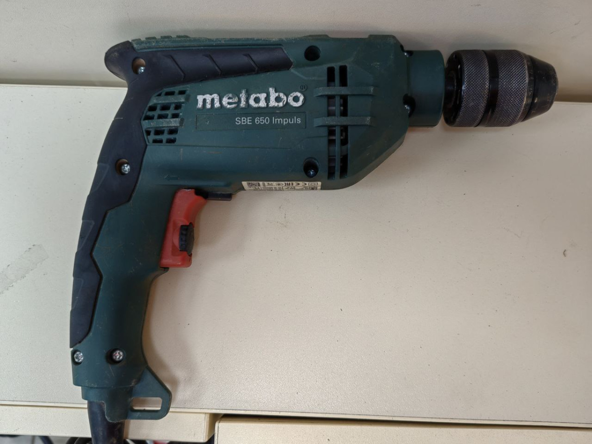 Дрель-ударная Metabo SBE 650