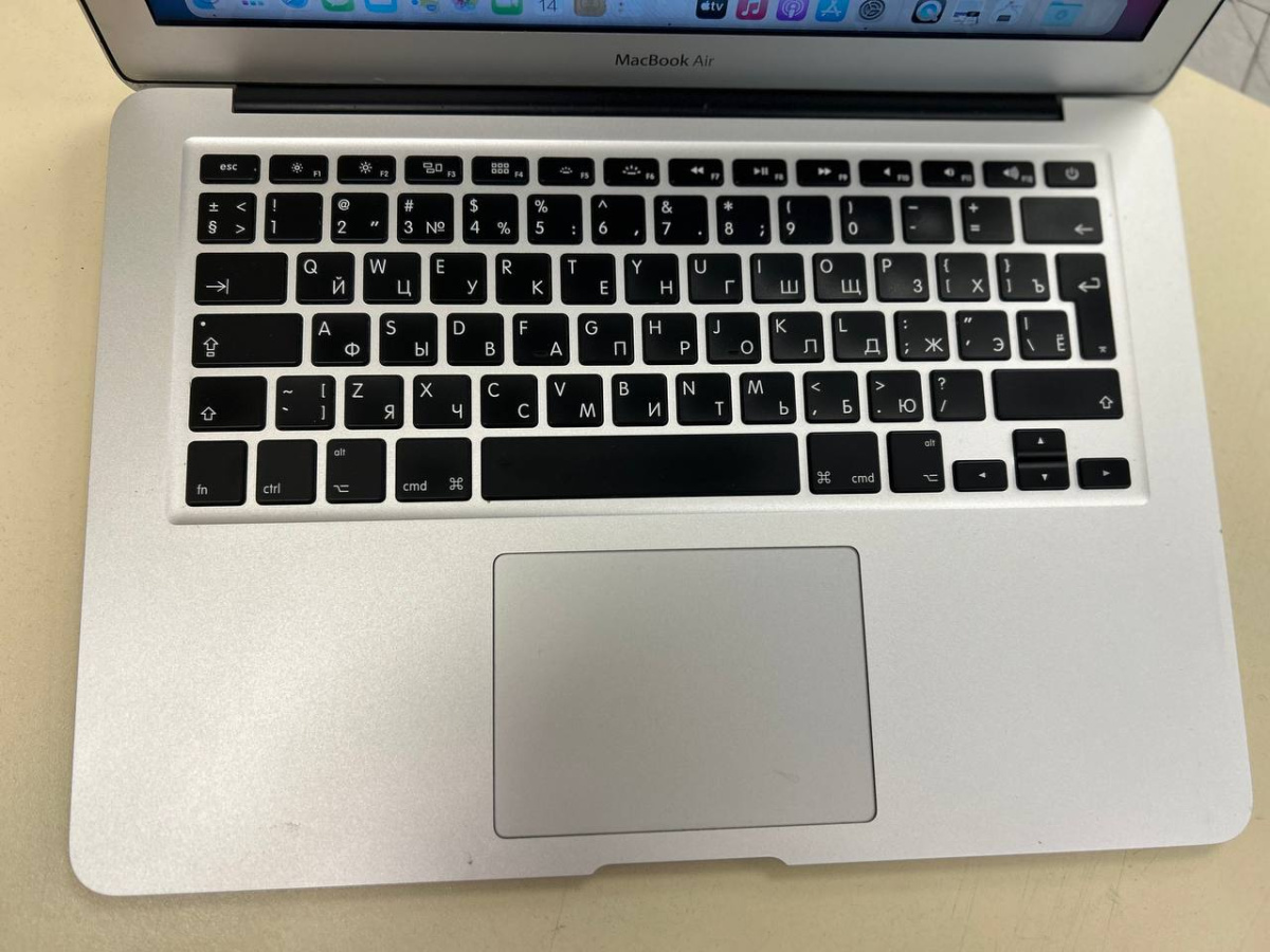 Ноутбук Apple MacBook Air 13 дюймов (2015) A1466
