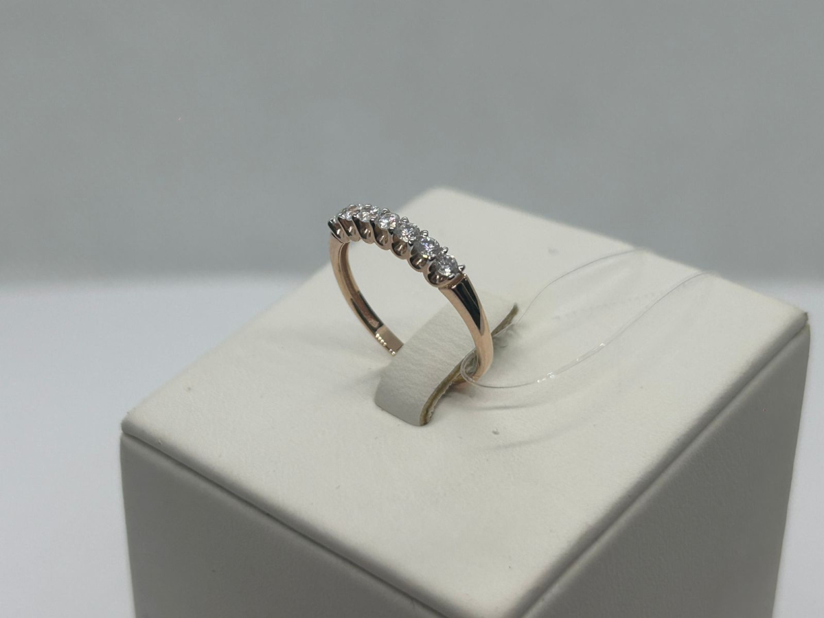 КОЛЬЦО С КАМНЯМИ (Au 585)