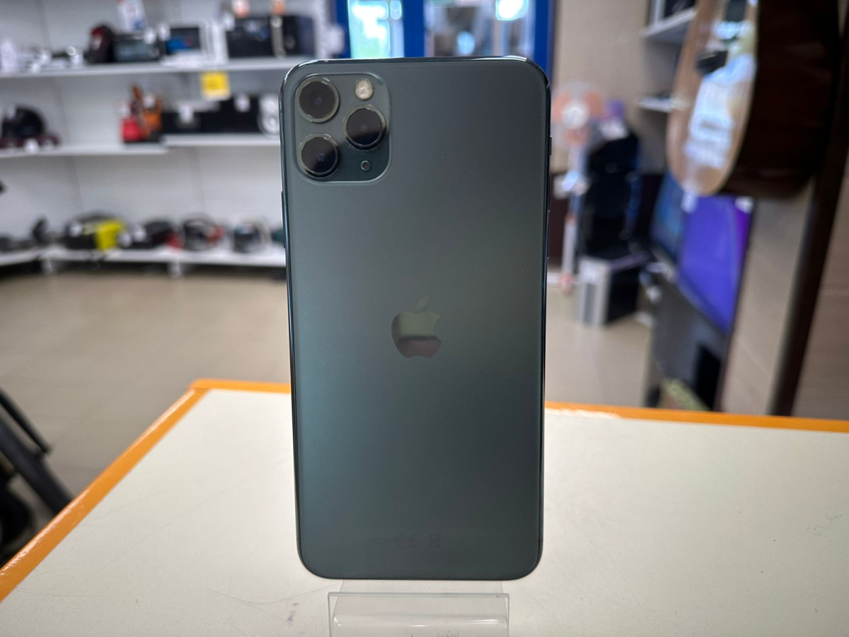 Смартфон Apple iPhone 11 Pro Max 64Gb
