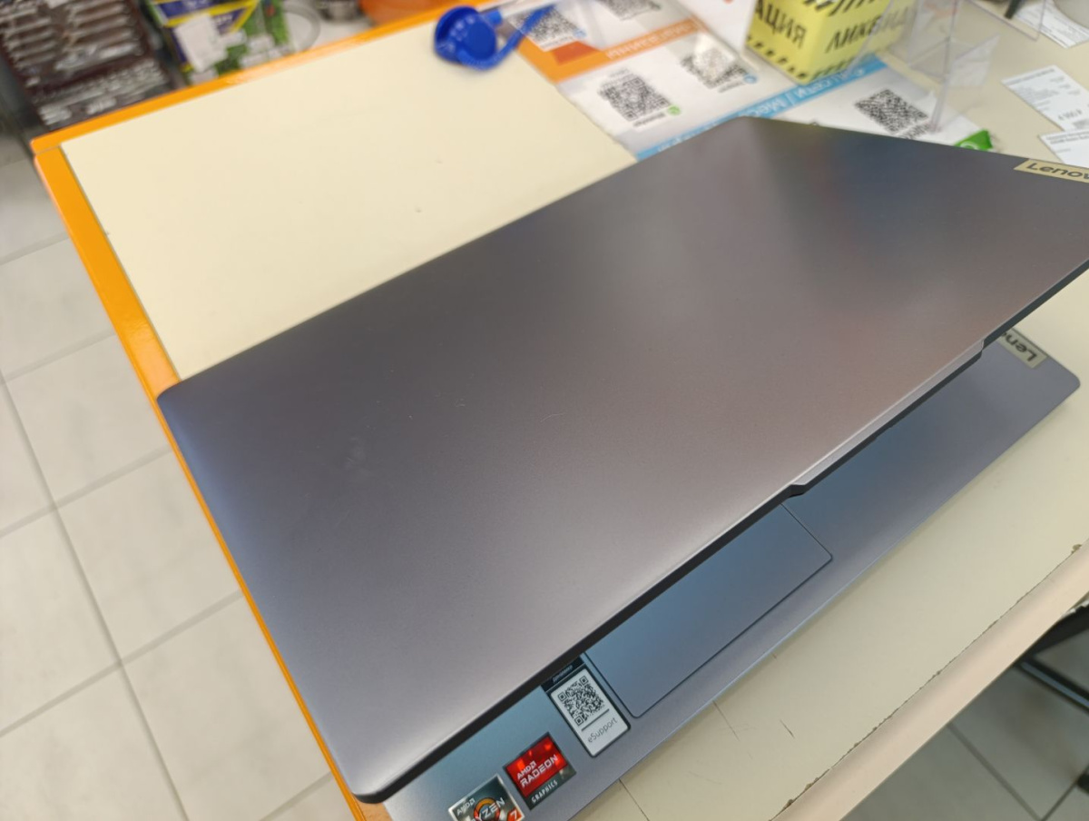 Ноутбук Lenovo; 7730U, AMD Radeon (TM) Graphics, 16 Гб, 512 GB, Нет