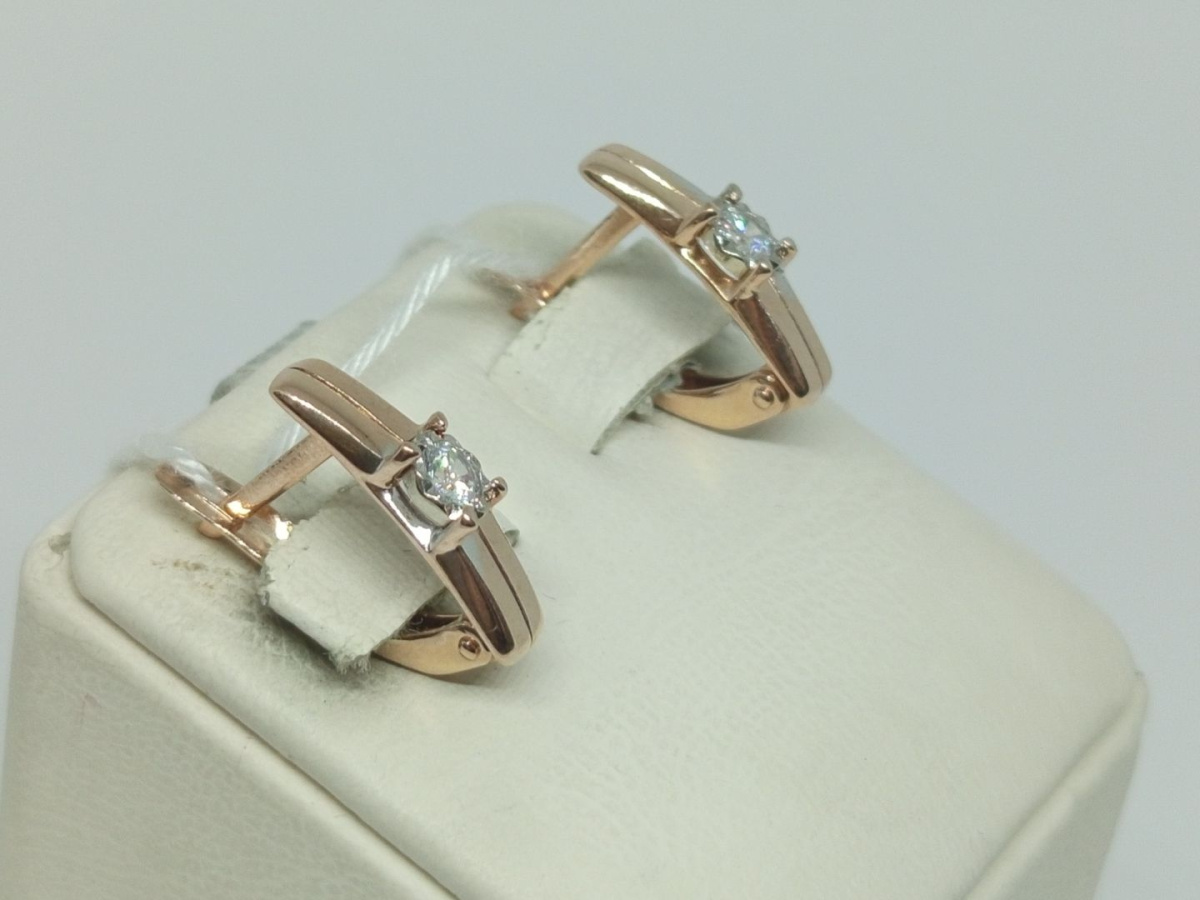 СКМ585 СЕРЬГИ С КАМНЕМ (Au 585)