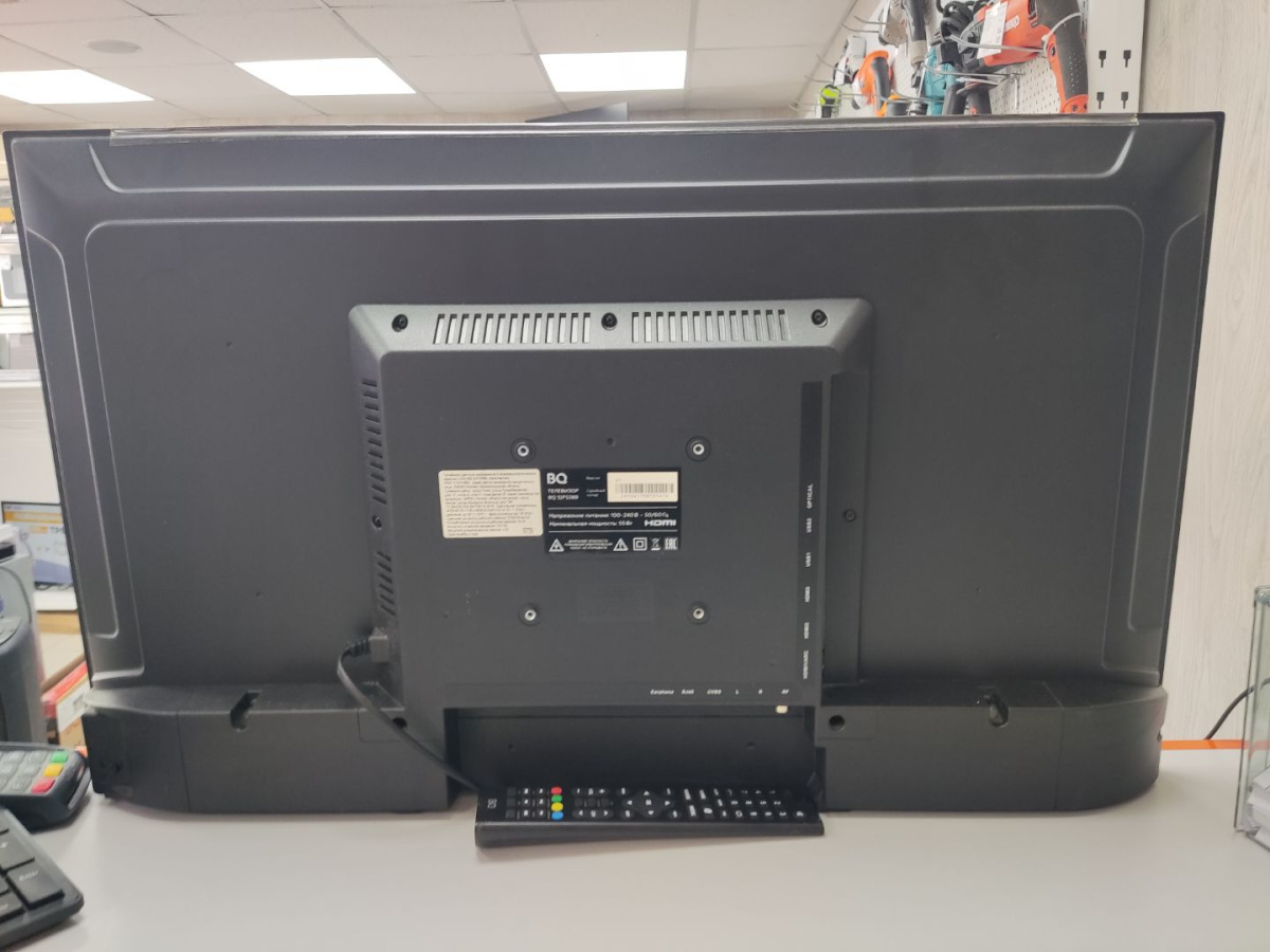 LED Телевизор BQ 32FS38B