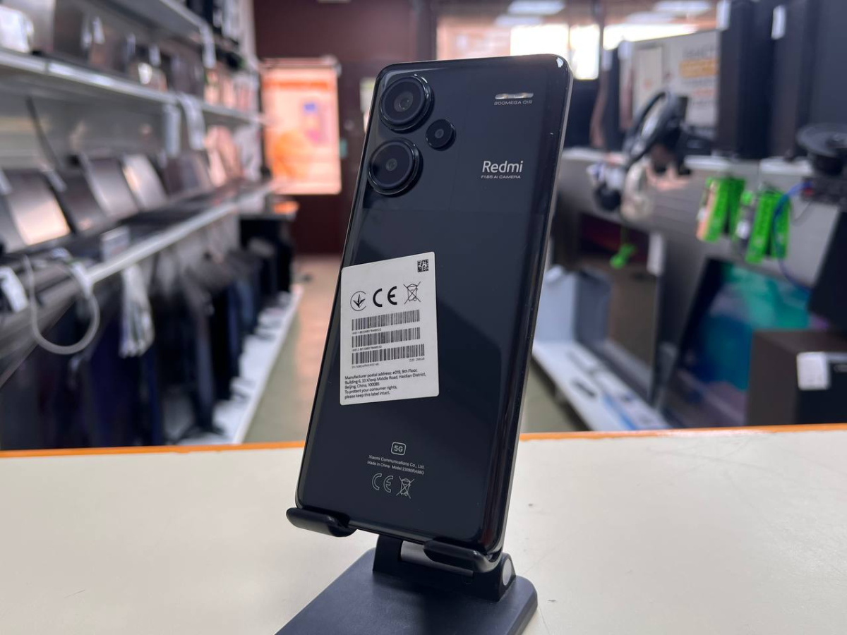 Смартфон Xiaomi Redmi Note 13 Pro+ 8/256