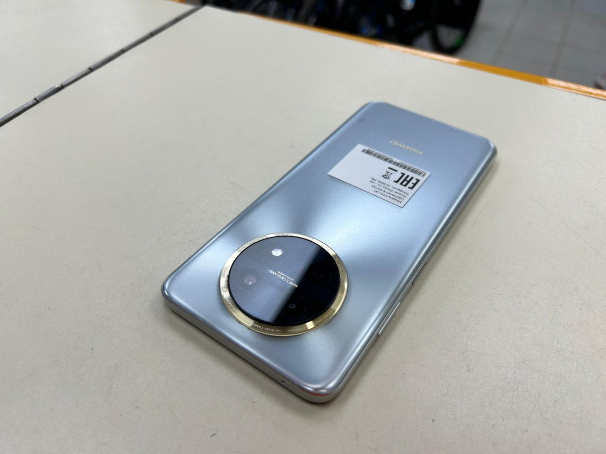 Смартфон Huawei Nova Y91 8/256