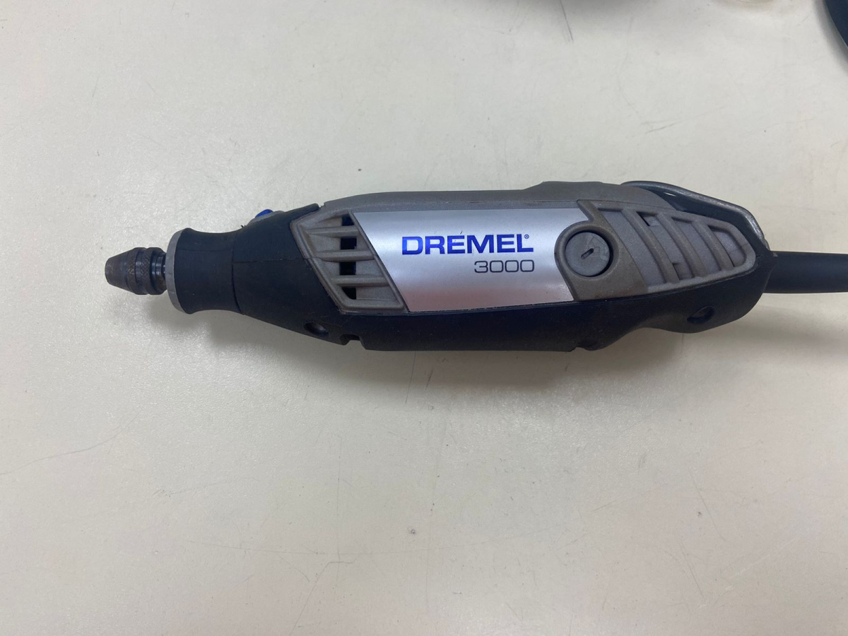 Гравер Dremel 3000