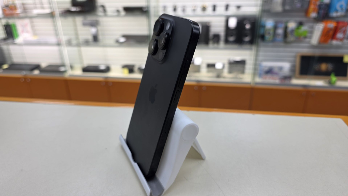 Смартфон Apple Iphone 16 Pro 128Gb