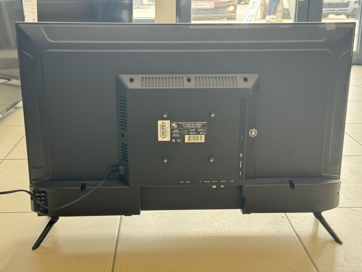 LED Телевизор HI VHIX-32F199MSA