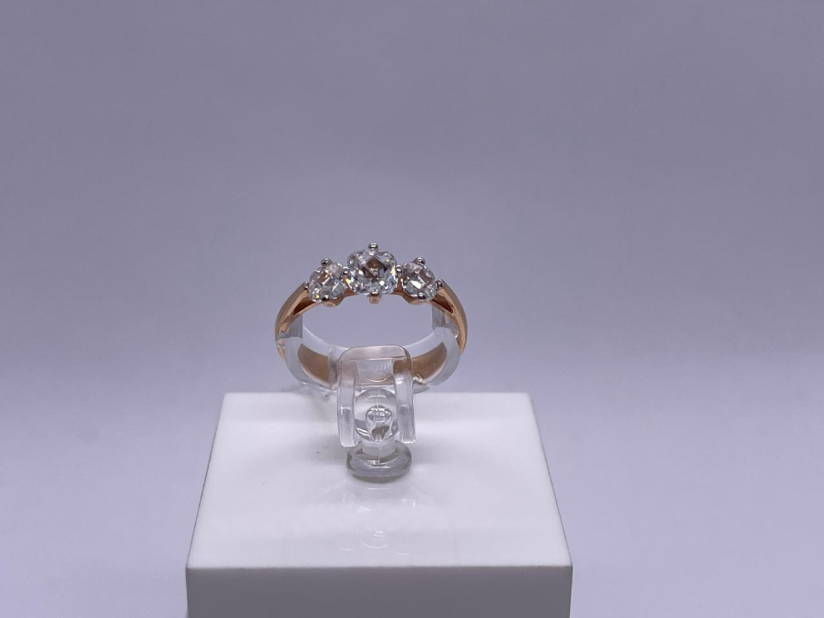 КОЛЬЦО С КАМНЯМИ (Au 585)