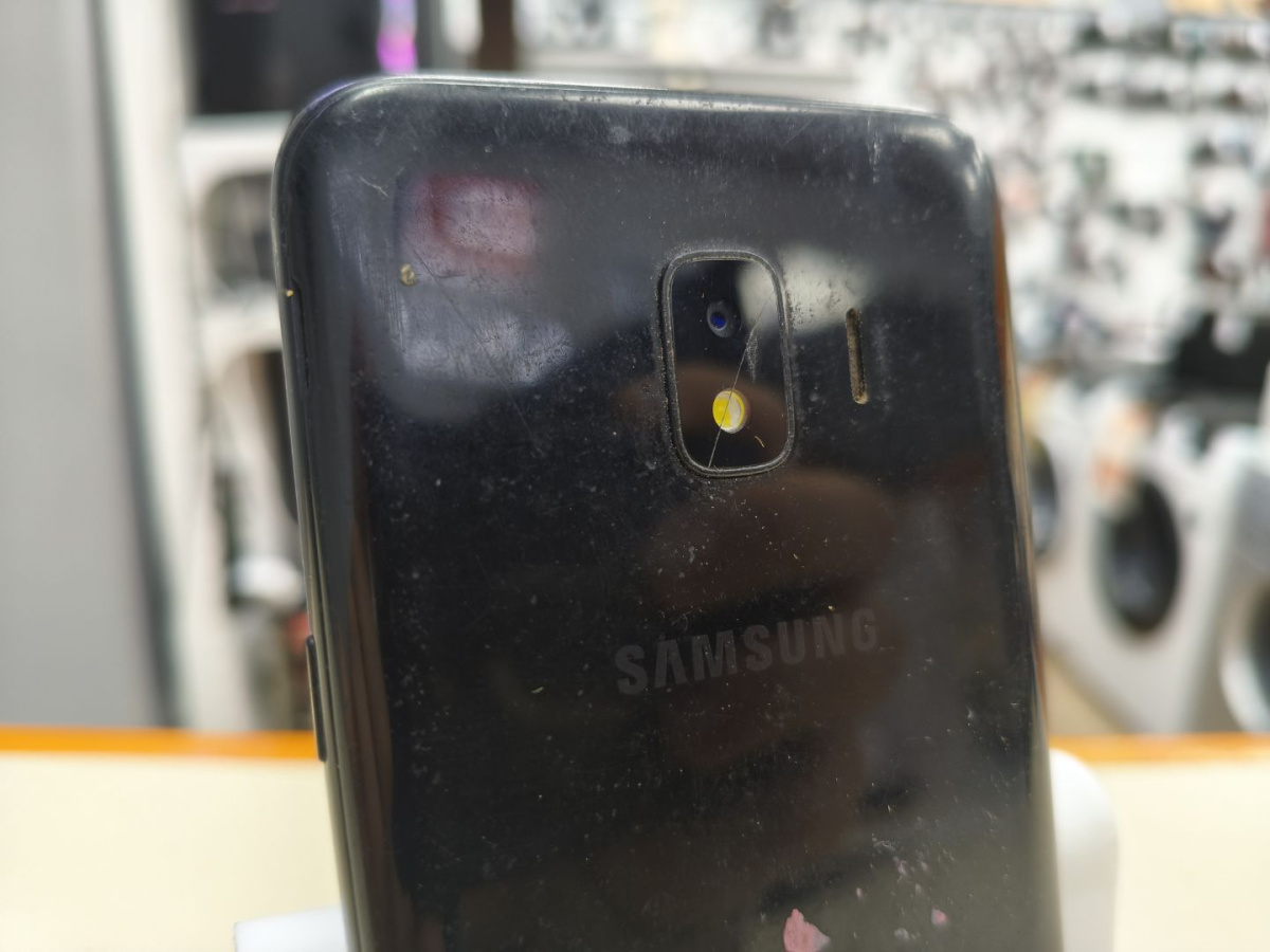 Смартфон Samsung Galaxy J2 Core 1/8