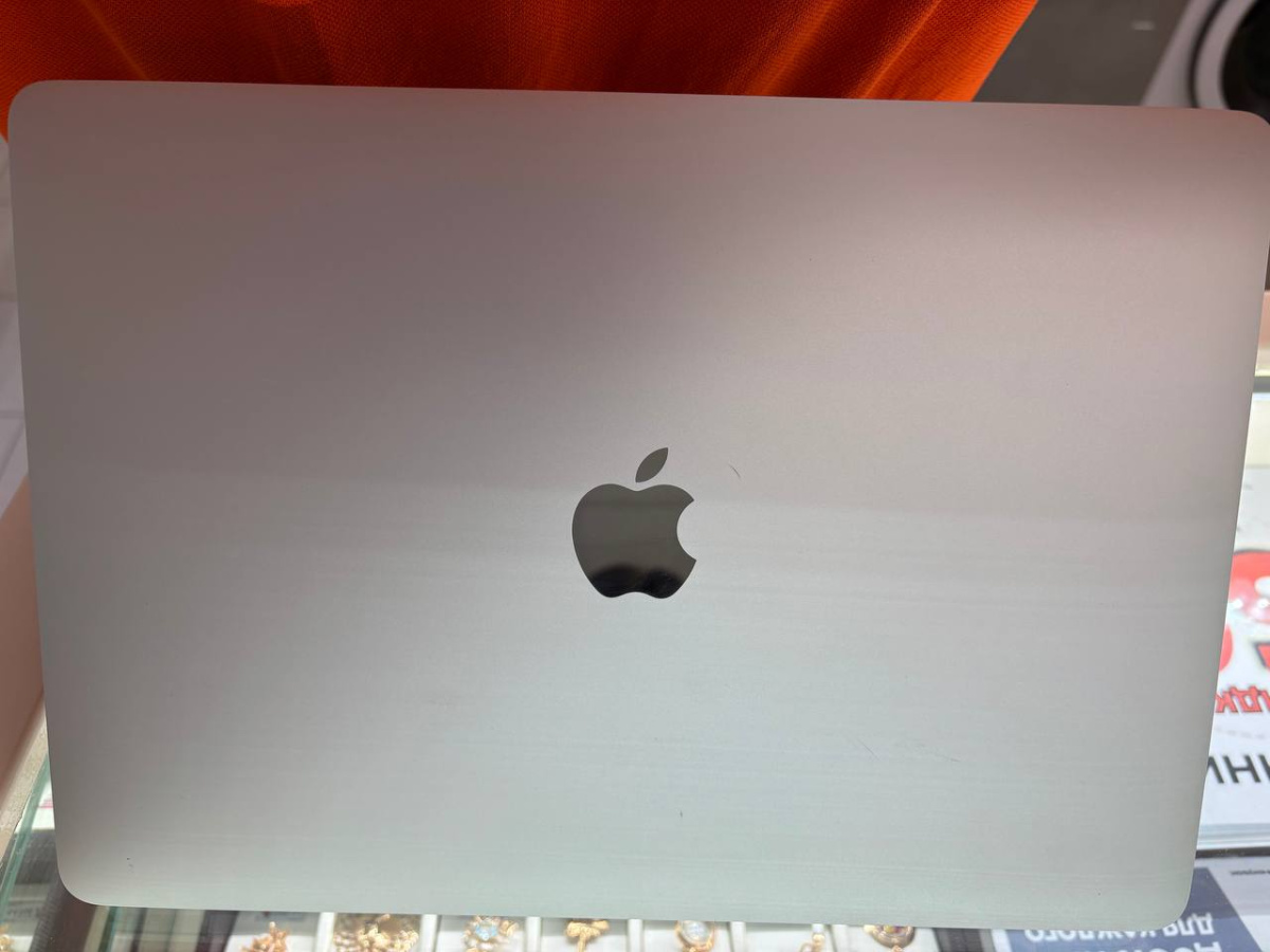 Ноутбук Apple MacBook Pro 13 (A1708)