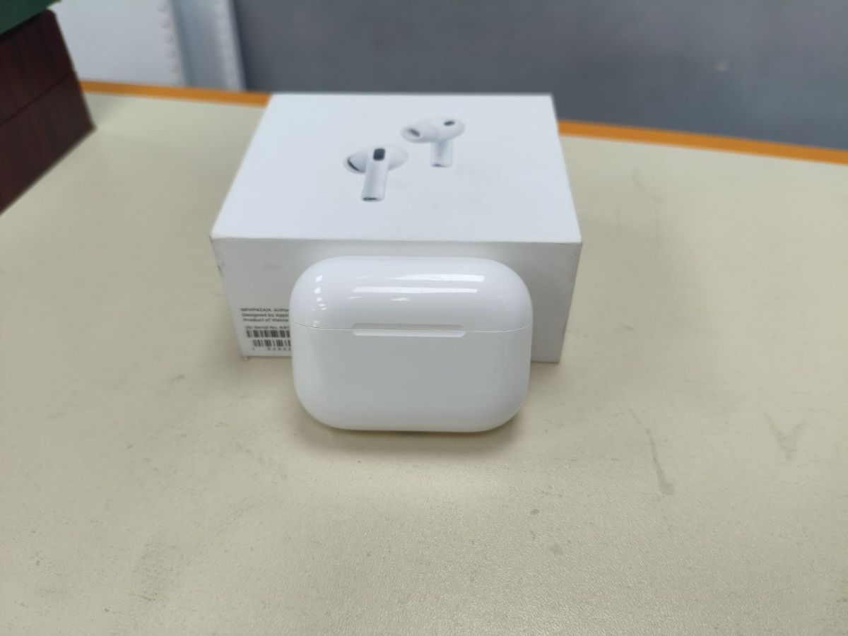 Наушники беспроводные Apple AirPods Pro 3 Gen