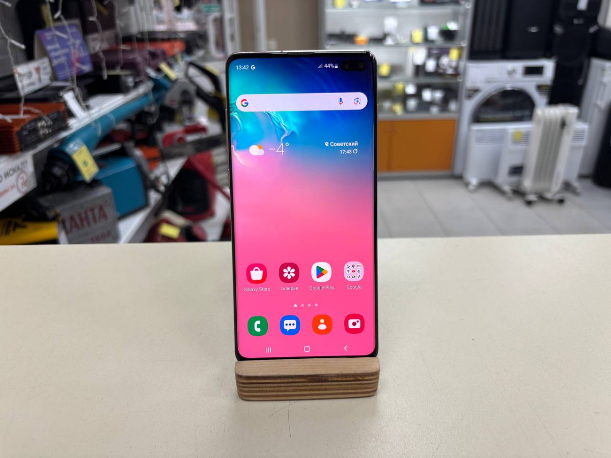 Смартфон Samsung Galaxy S10+ 8/512