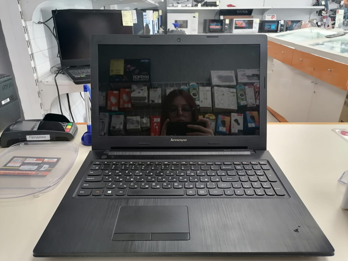 Ноутбук Lenovo; A8-5550M, AMD Graphics, 8 Гб, Нет, 750 Гб