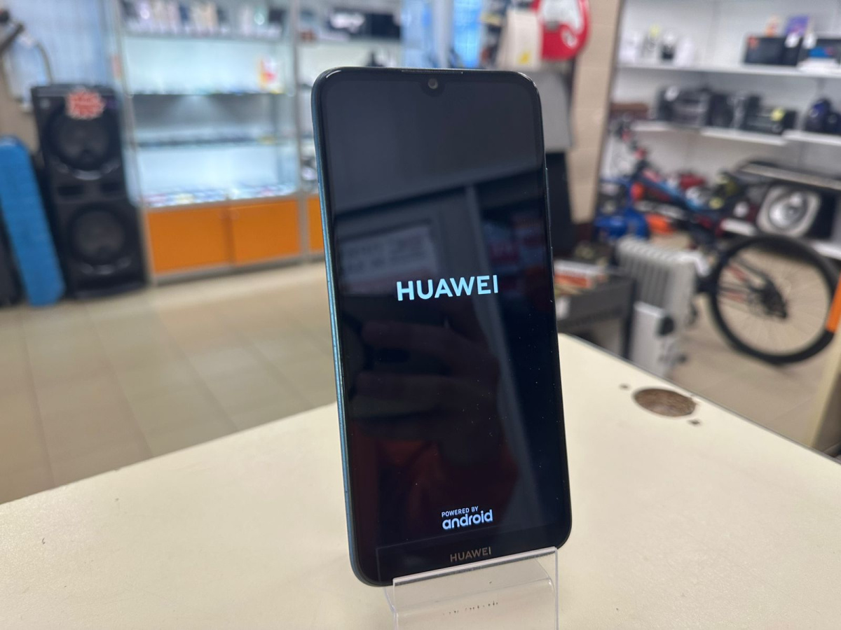 Смартфон Huawei Y6 Prime (2018)
