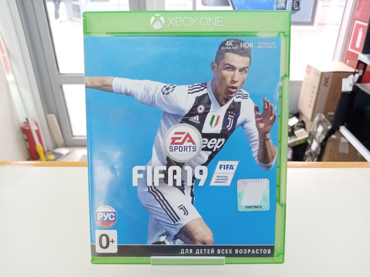 Игра XBOX FIFA 2019