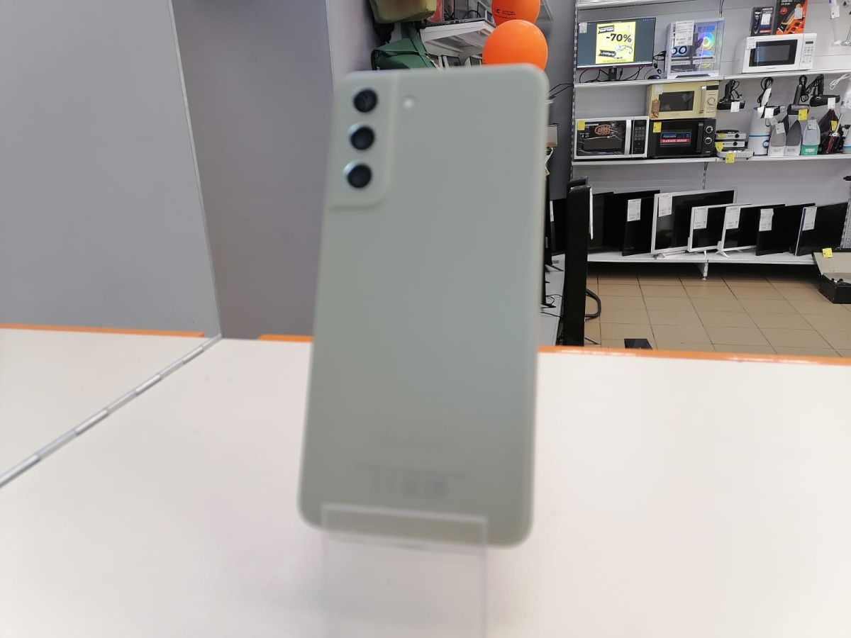 Смартфон Samsung Galaxy S21 FE 6/128