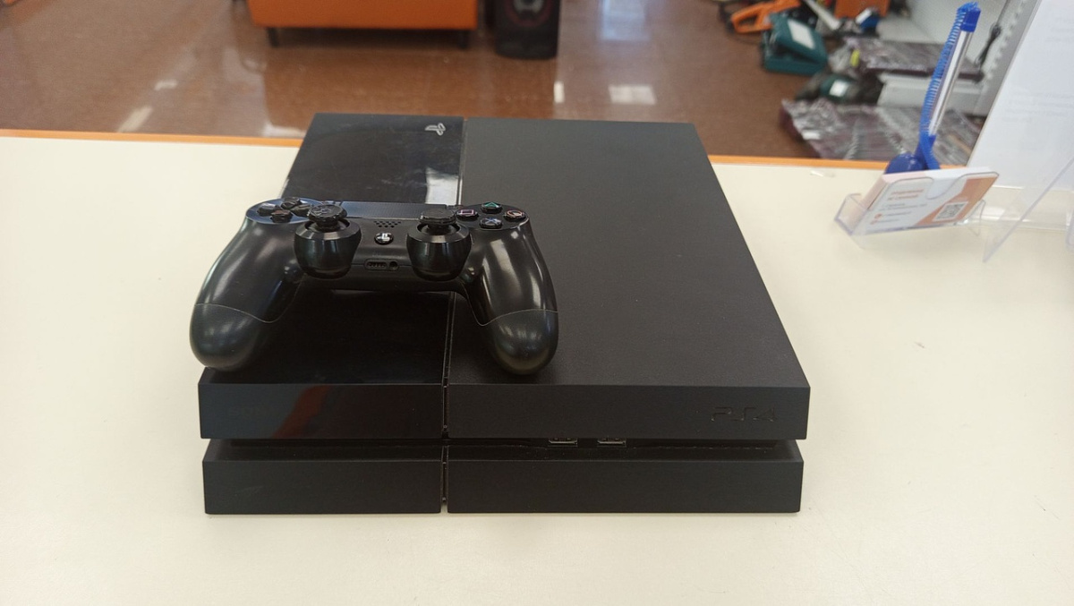Игровая приставка PlayStation 4 FAT 500GB Игровая приставка PlayStation 4 FAT 500GB