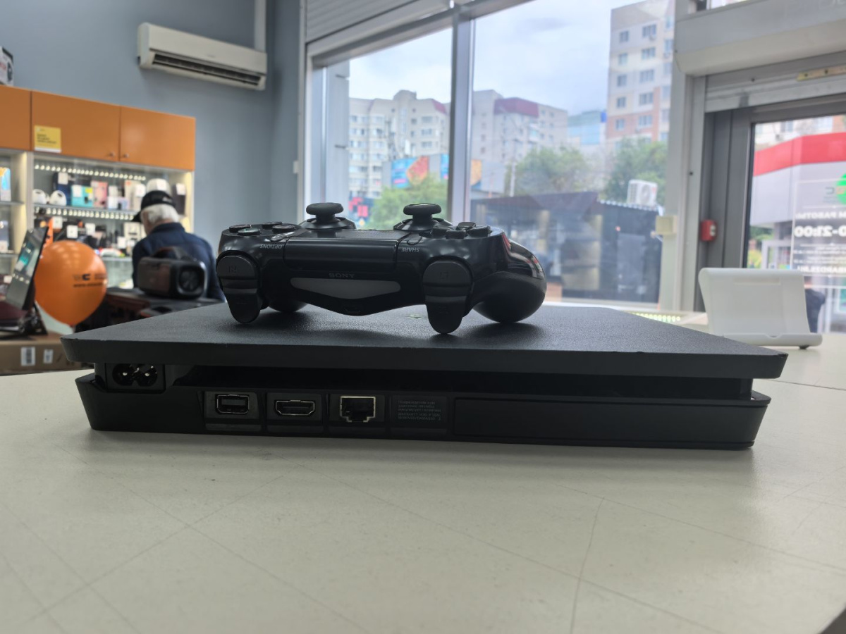 Игровая приставка PlayStation 4 Slim 1Tb