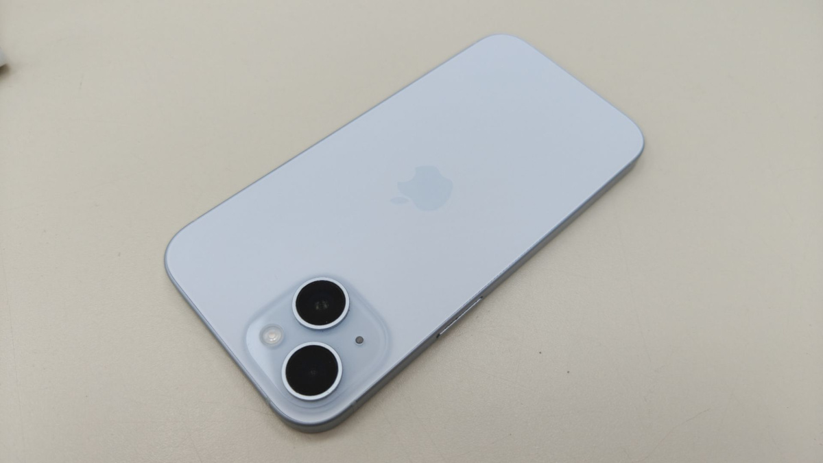 Смартфон Apple Iphone 15 256Gb