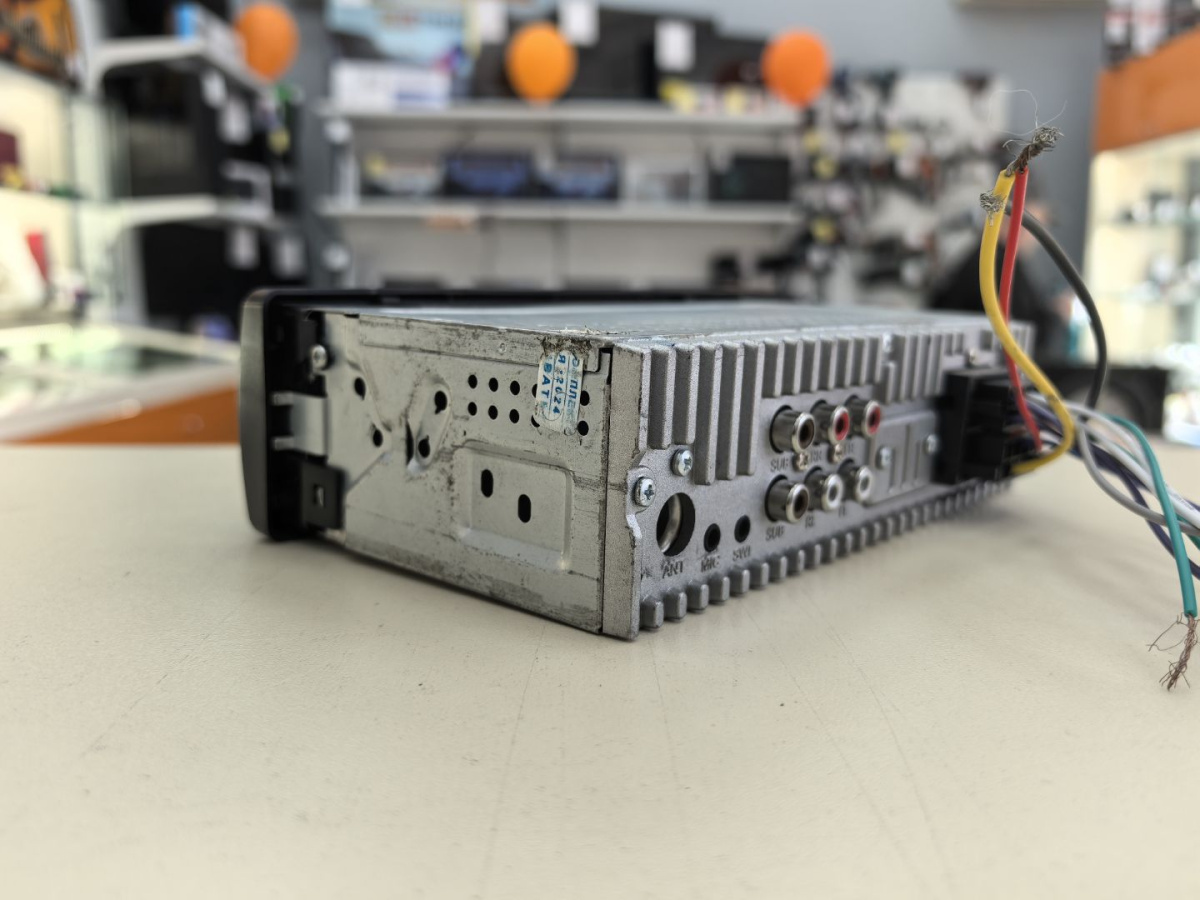 Автомагнитола Nakamichi NQ517B