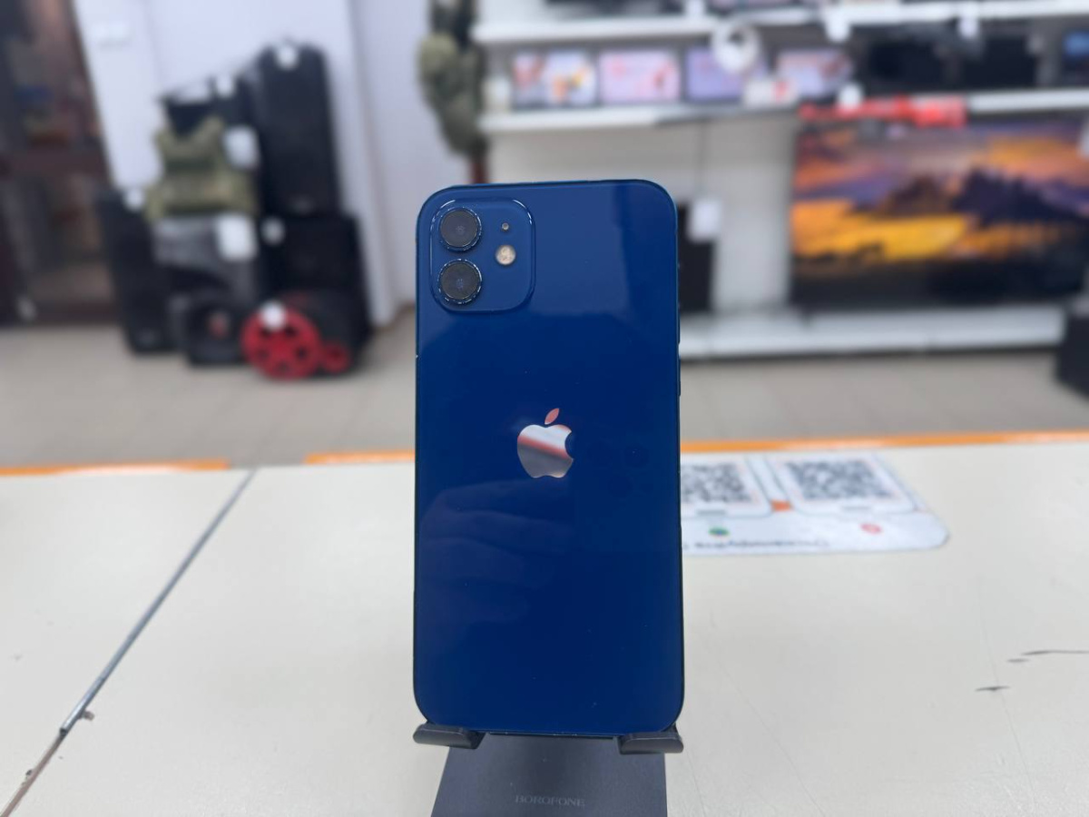 Смартфон Apple iPhone 12 64Gb