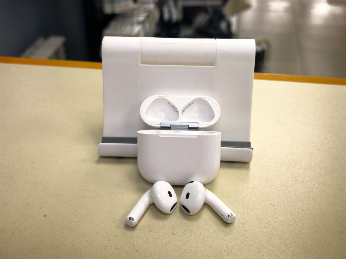 Наушники беспроводные Apple AirPods 4 с ANC
