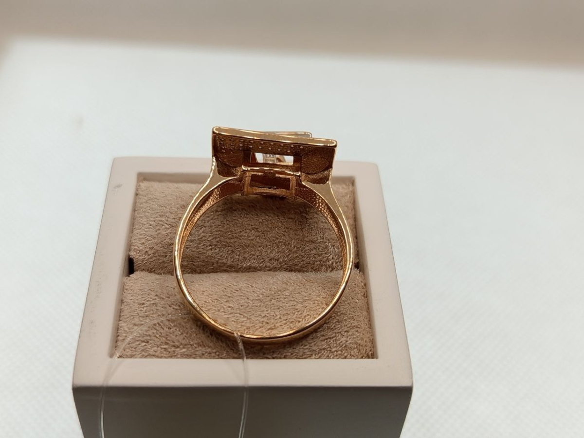 КОЛЬЦО С КАМНЯМИ (Au 585)