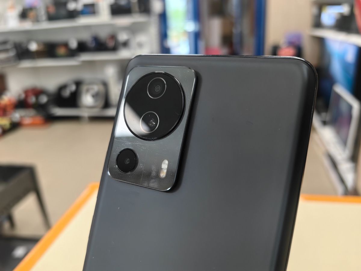 Смартфон Xiaomi 13 lite 8/256