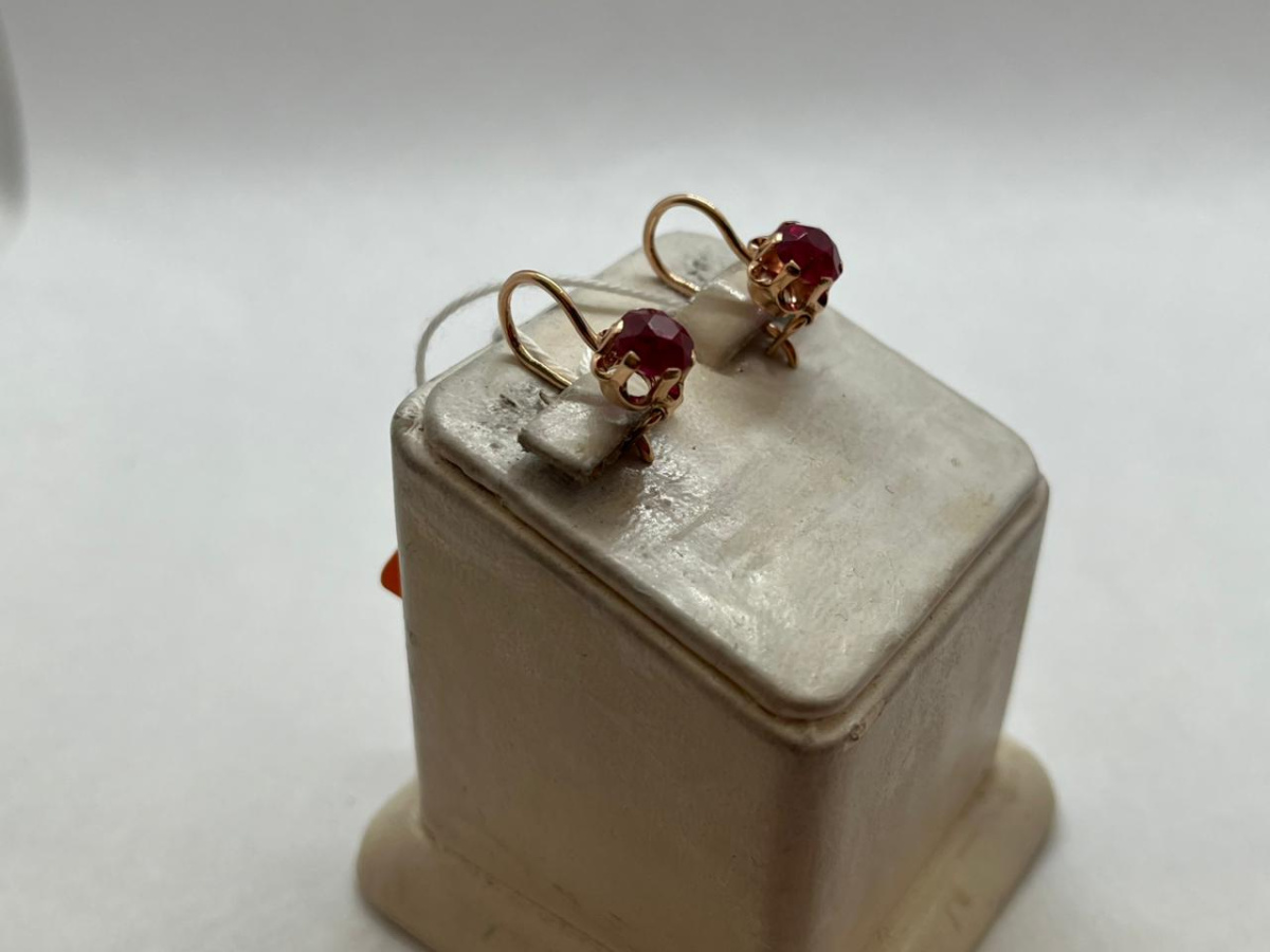 СКМ583 СЕРЬГИ С КАМНЕМ (Au 583)