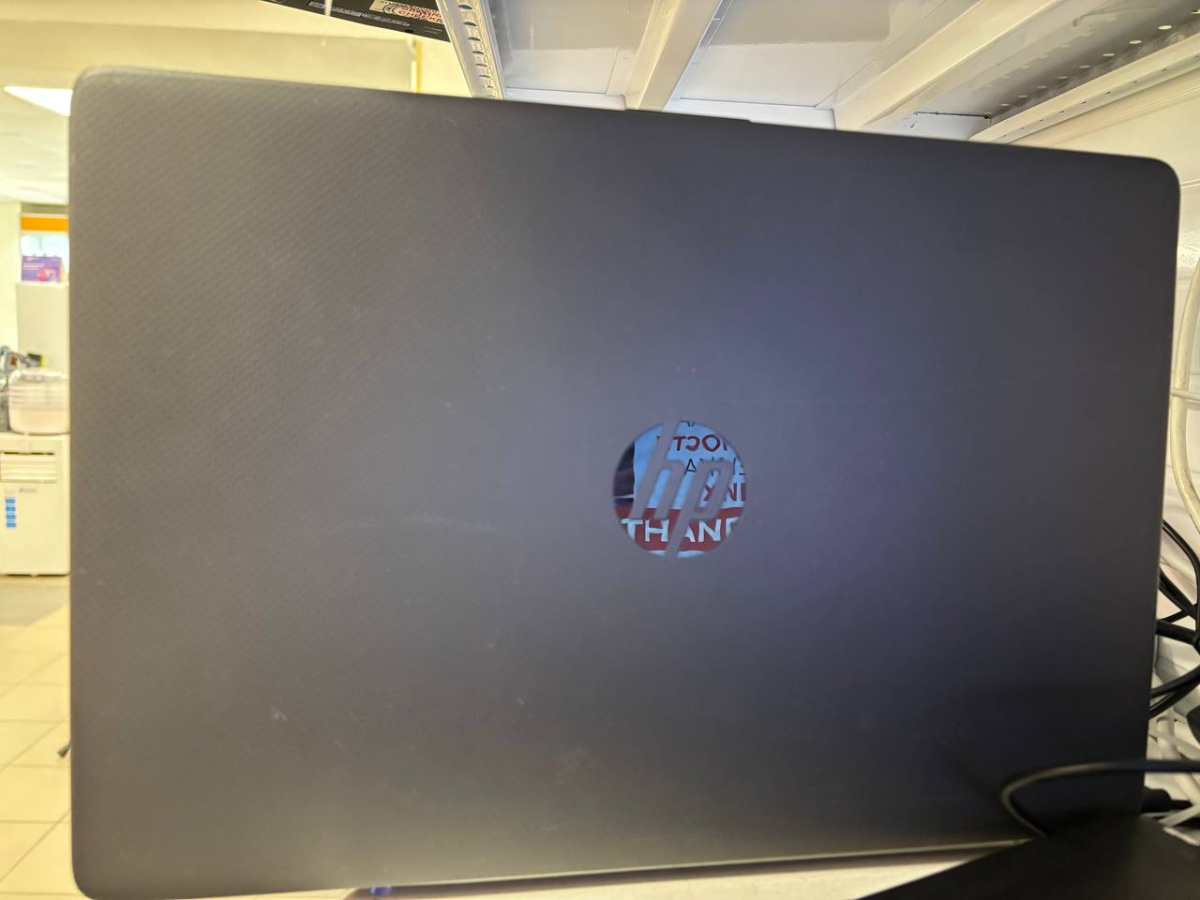 Ноутбук HP; AMD 3020e, AMD Radeon (TM) Graphics, 4 Гб, 256 Гб, Нет