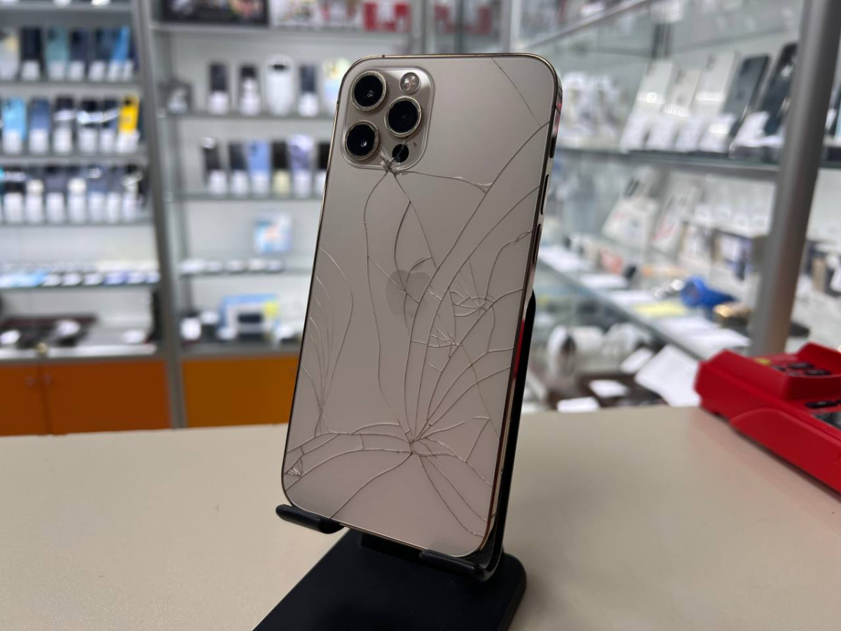 Смартфон Apple iPhone 12 256Gb
