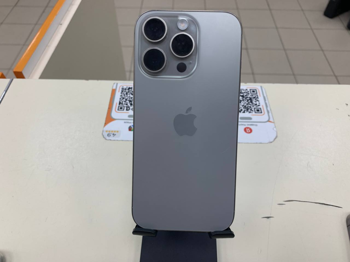 Смартфон Apple Iphone 16 Pro 128Gb