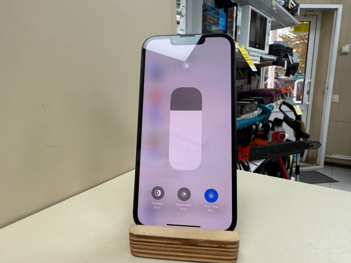 Смартфон Apple iPhone 13 128Gb