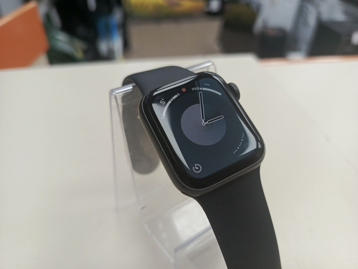Смарт-часы Apple Watch SE 2022 40mm