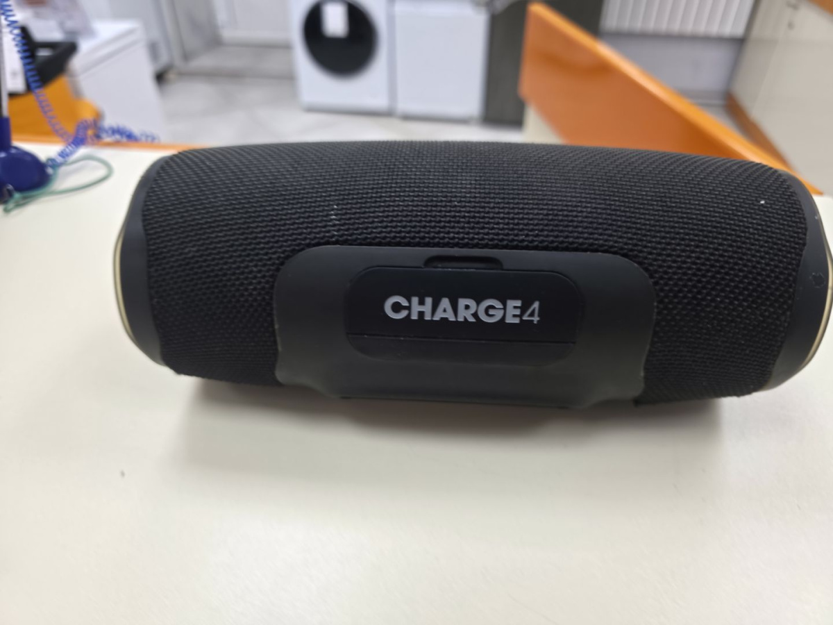 Портативная акустика JBL CHARGE 4