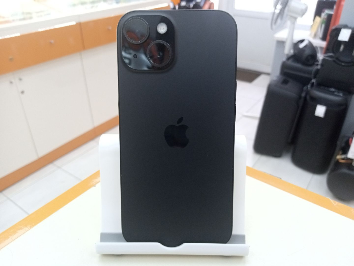 Смартфон Apple Iphone 15 128Gb