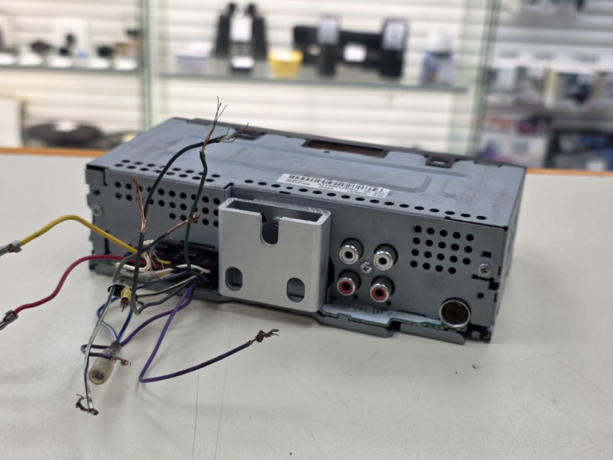 Автомагнитола Pioneer MVH-S120UI