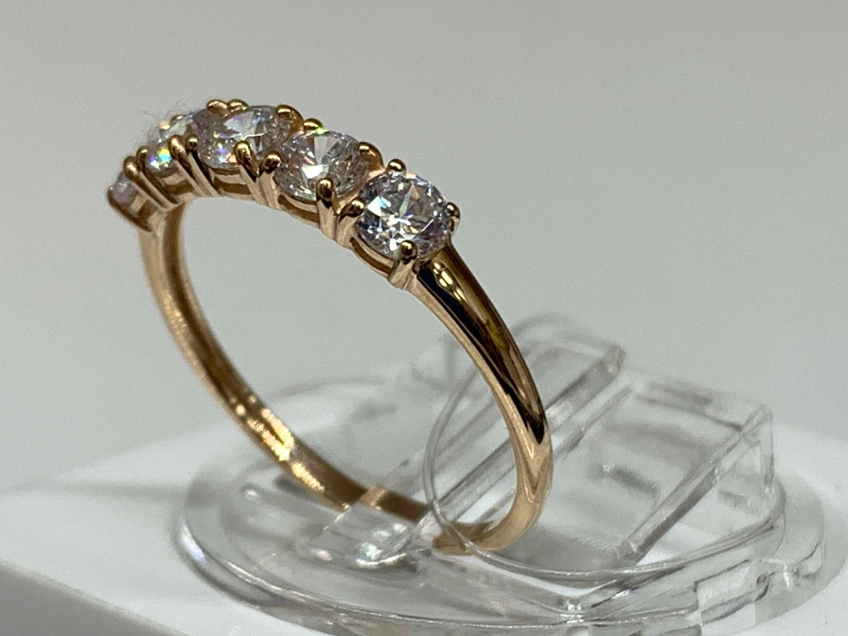 КОЛЬЦО С КАМНЯМИ (Au 585)