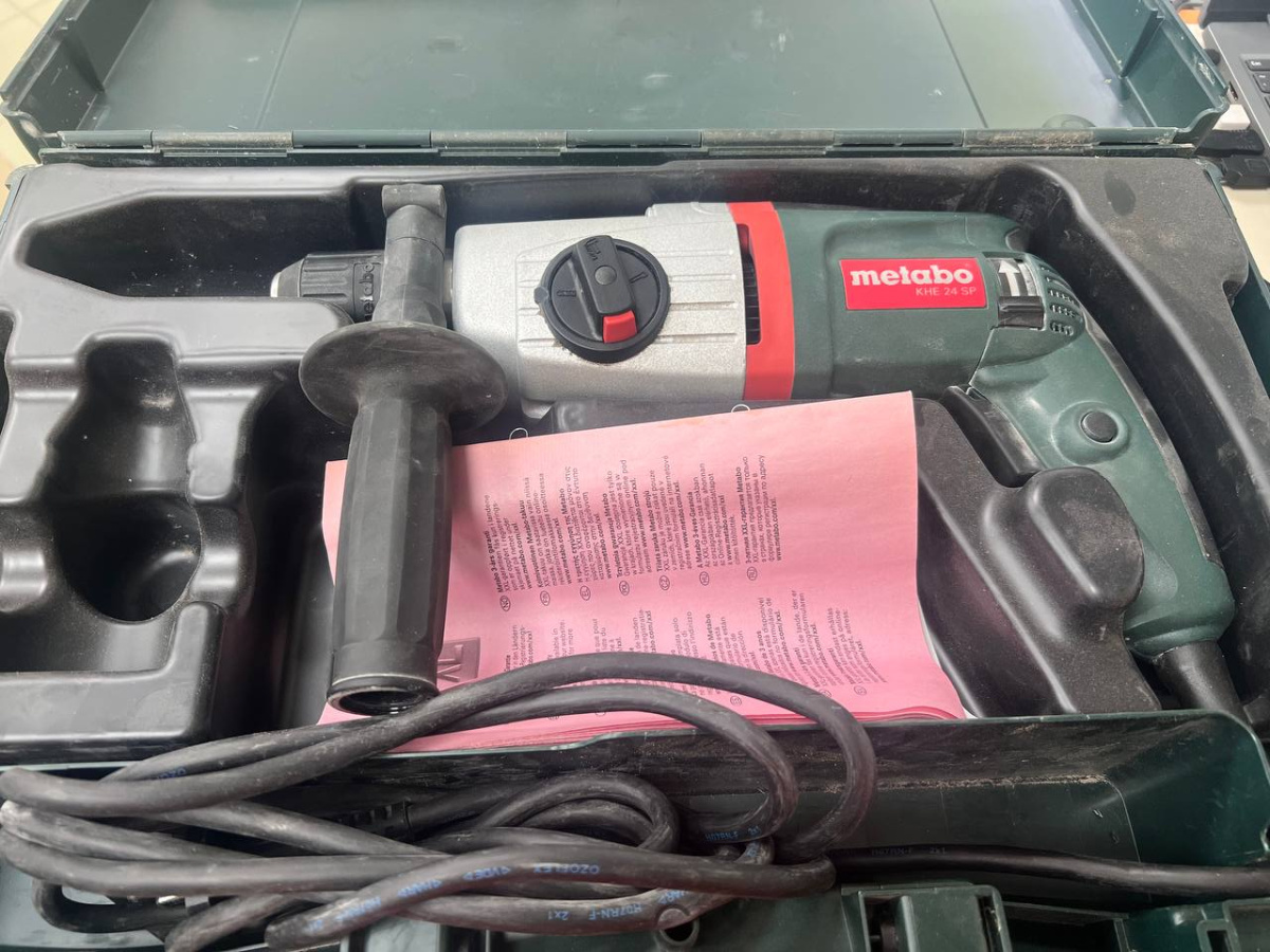 Перфоратор Metabo KHE 24SP