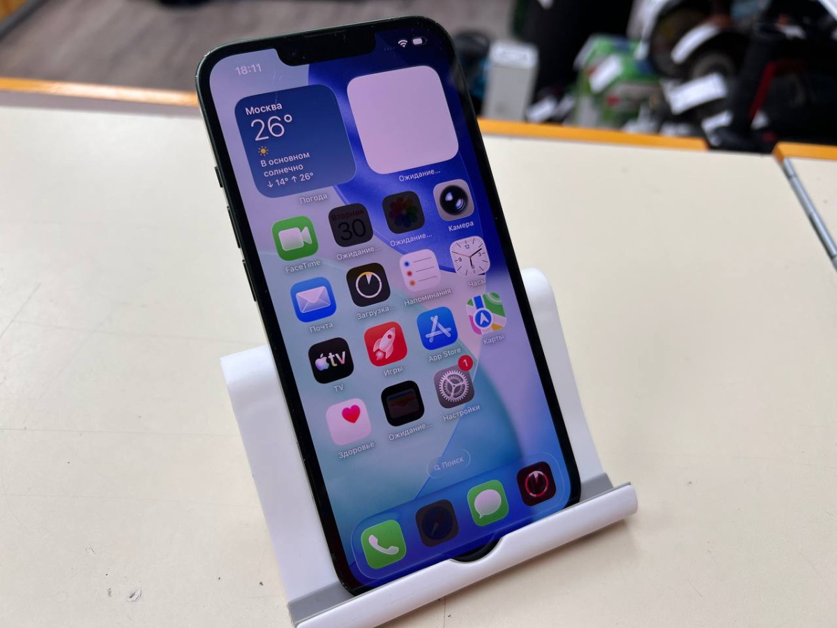 Смартфон Apple iPhone 13 128Gb