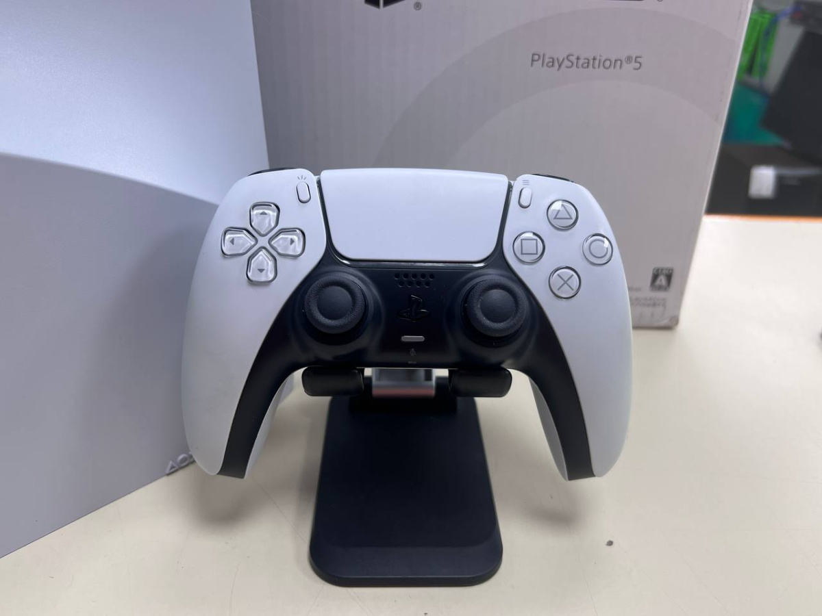 Игровая приставка PlayStation 5 Slim 1TB (С дисководом) Игровая приставка PlayStation 5 Slim 1TB (С дисководом)