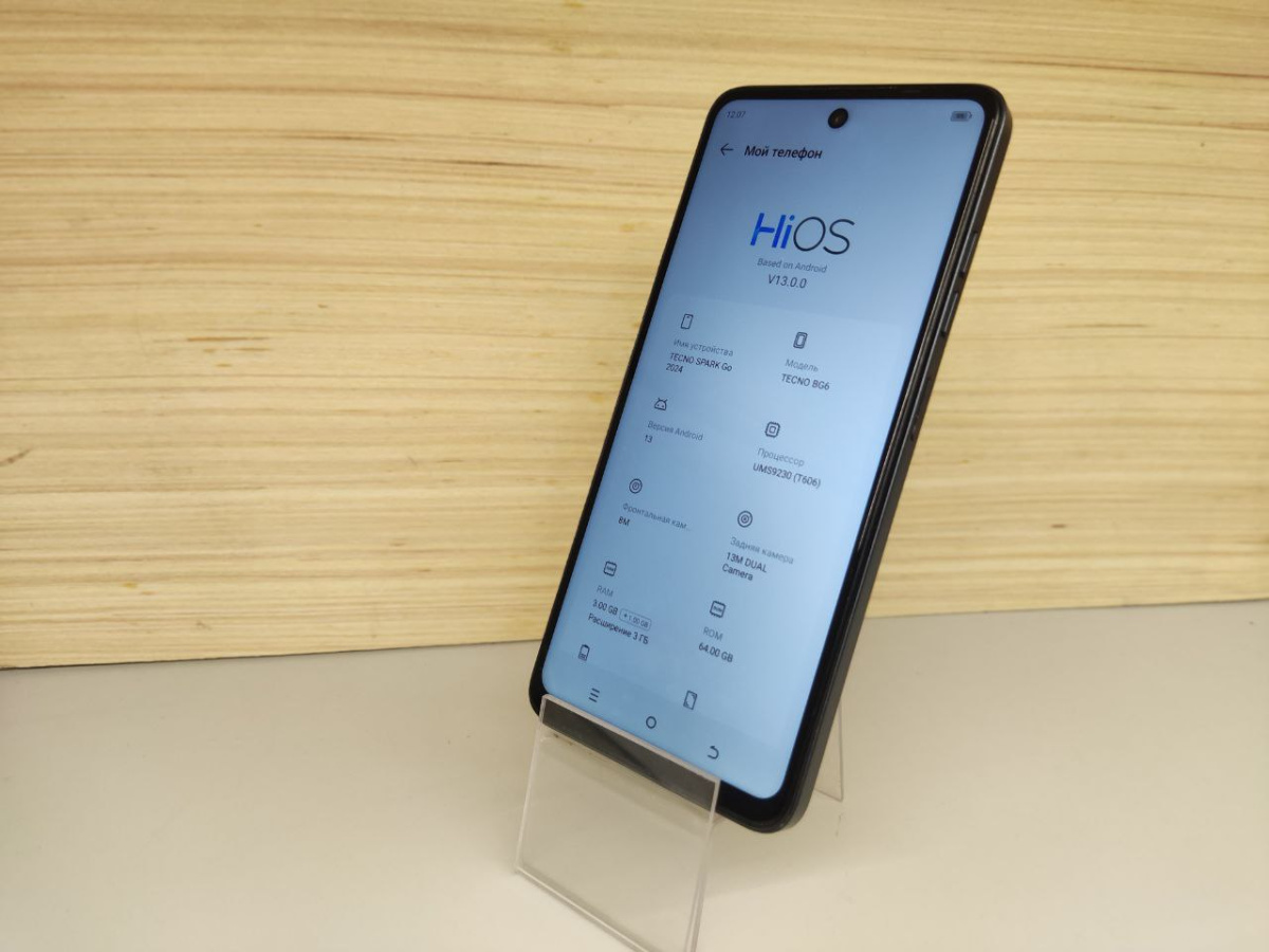Смартфон Tecno Spark Go 2024 3/64