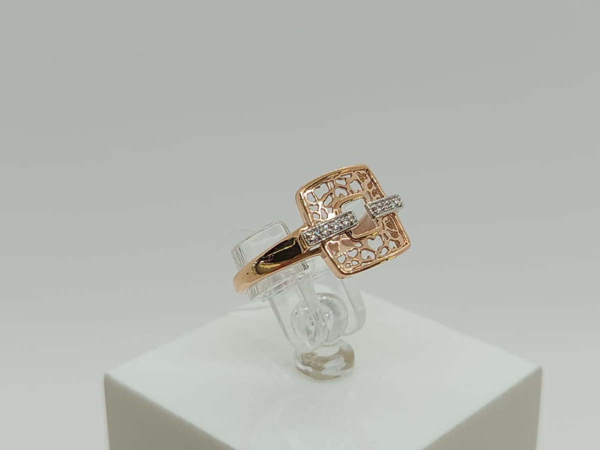 КОЛЬЦО С КАМНЯМИ (Au 585)